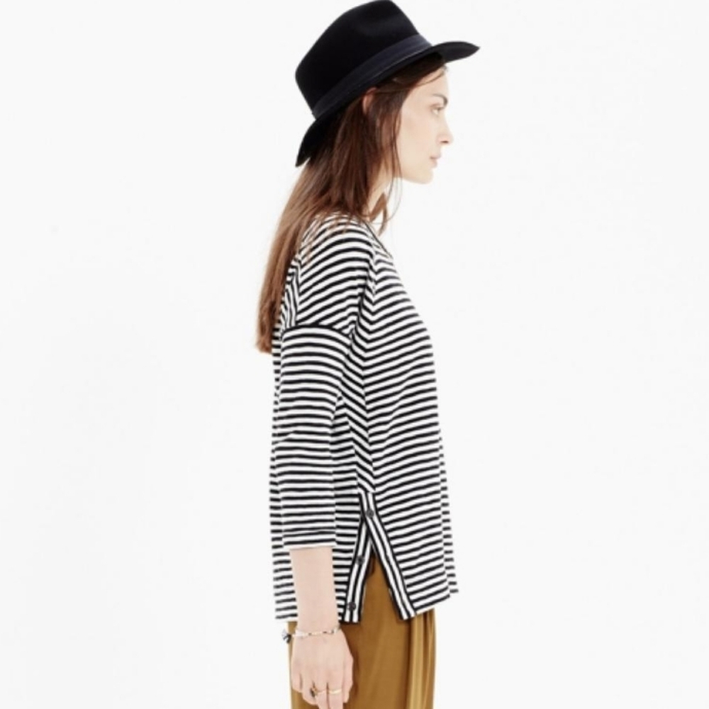 Madewell button down side 3/4 sleeve top - Picture 3 of 9